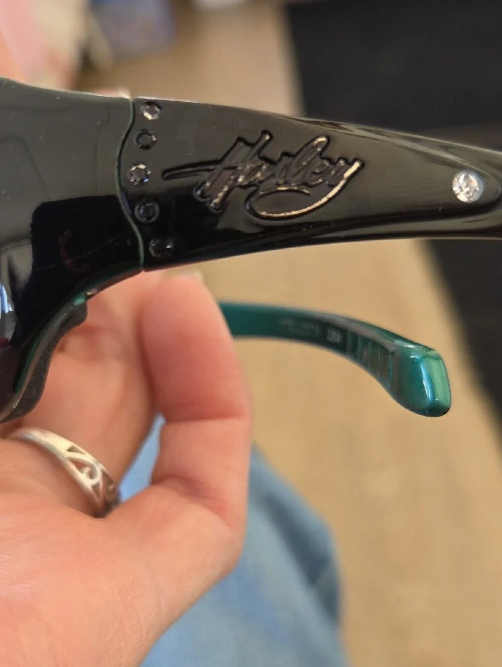 Harley-Davidson Black and Green Wrap Sunglasses